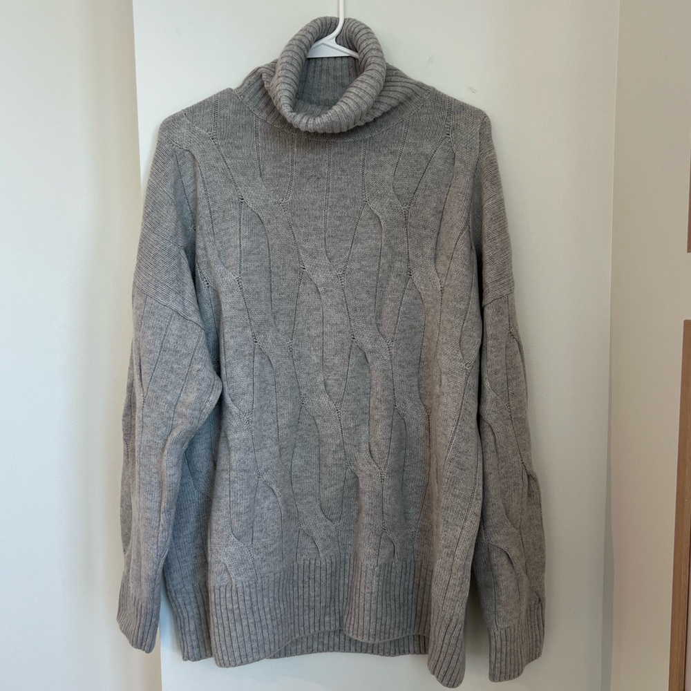 J. McLaughlin Sweater - XL